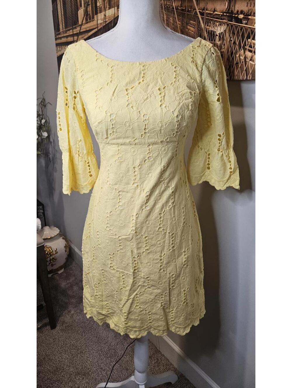 Lilly Pullitzer Yellow Eyelet Lace Mini Dress with 3/4 Bell Sleeves Size 2
